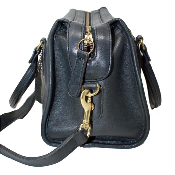 Vintage Coach Broadway bag (style# 9891) - Picture 6 of 10